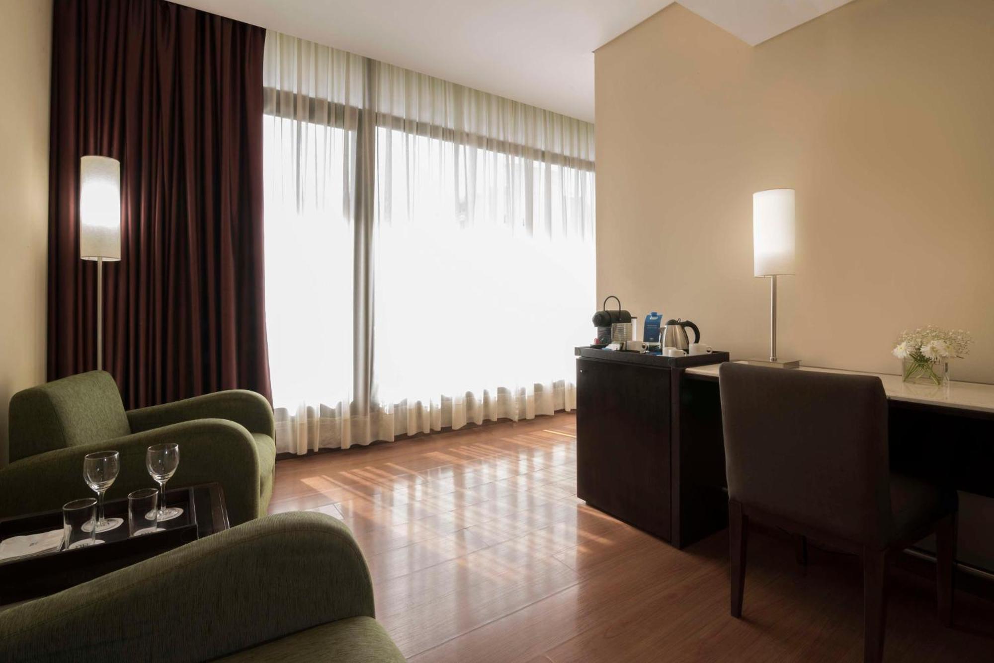 Hotel Nh Mendoza Cordillera Extérieur photo
