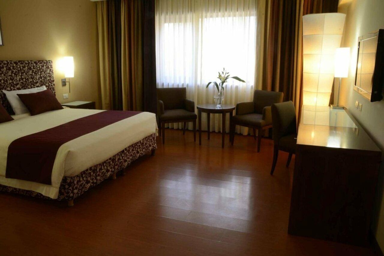 Hotel Nh Mendoza Cordillera Extérieur photo